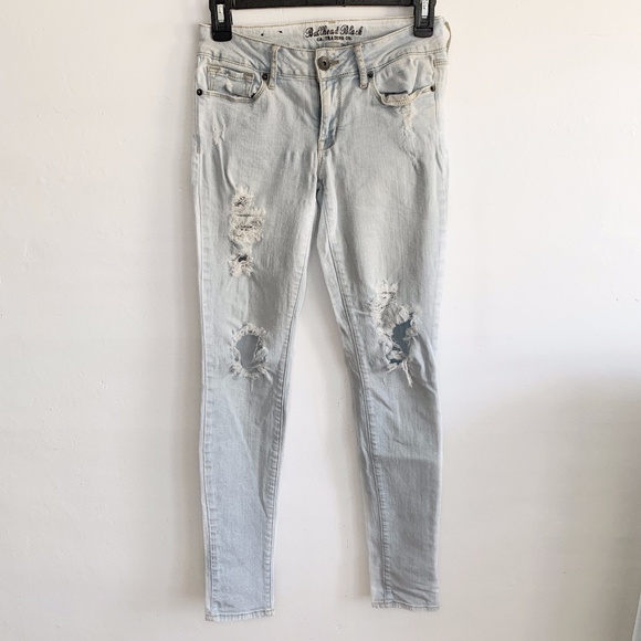 PacSun Denim - PacSun Sz 3 Light Wash Ripped Skinny Jeans